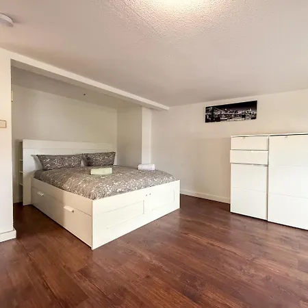 Apartment Lh 2-schlafzimmer Hauptbahnhof Halle